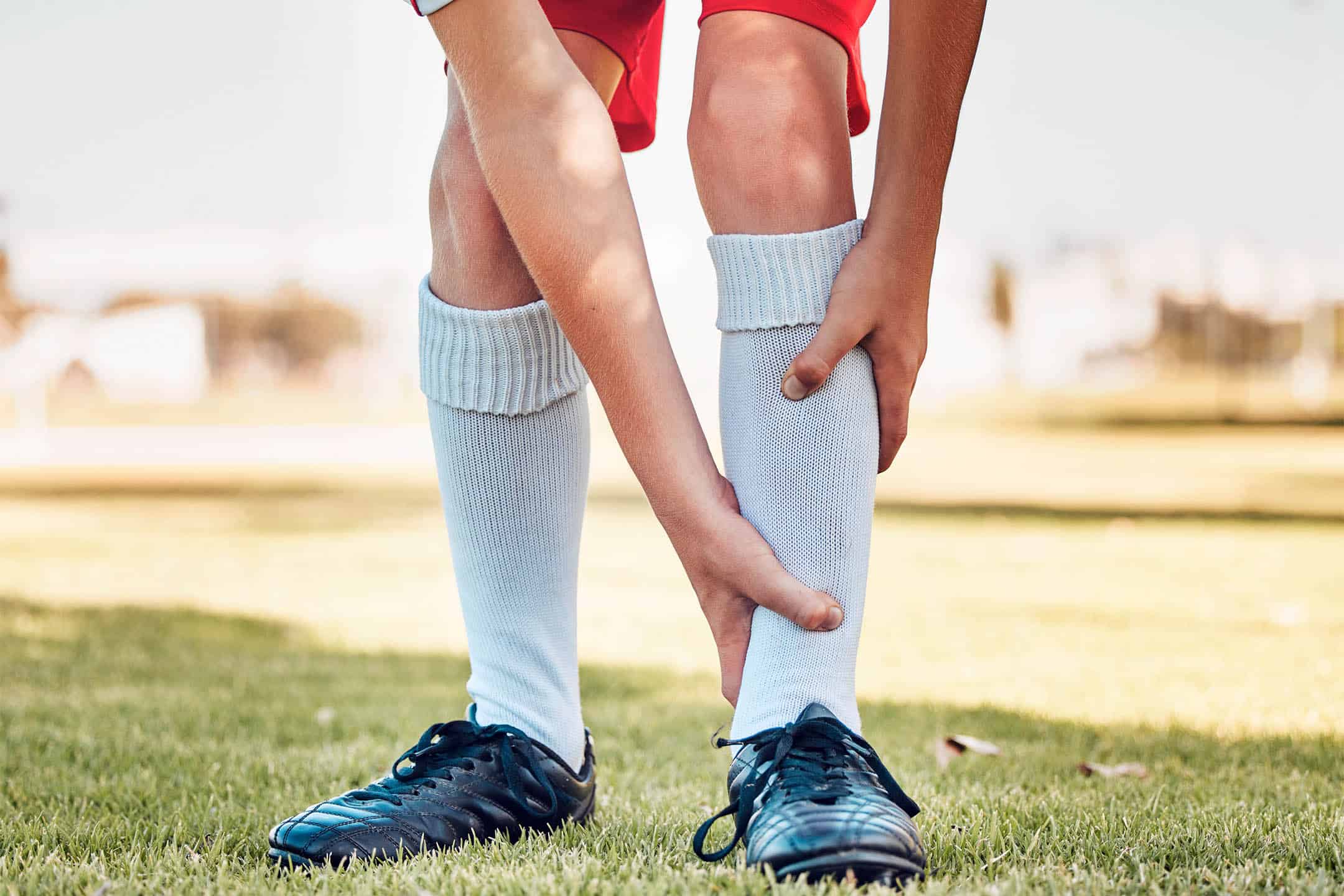 Shin Splints: Causes, Treatment & Return to Running 1 shin splints 2